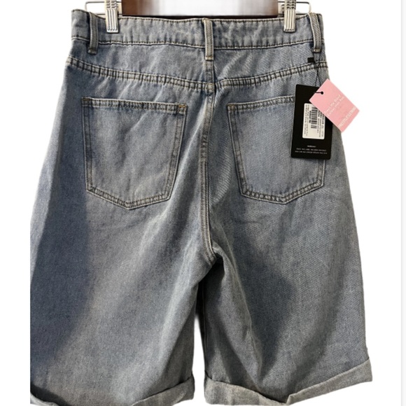 NWT Vintage Wash Denim Longline Turn Up Boyfriend Shorts Size 8 (UK size 12) - Picture 3 of 11